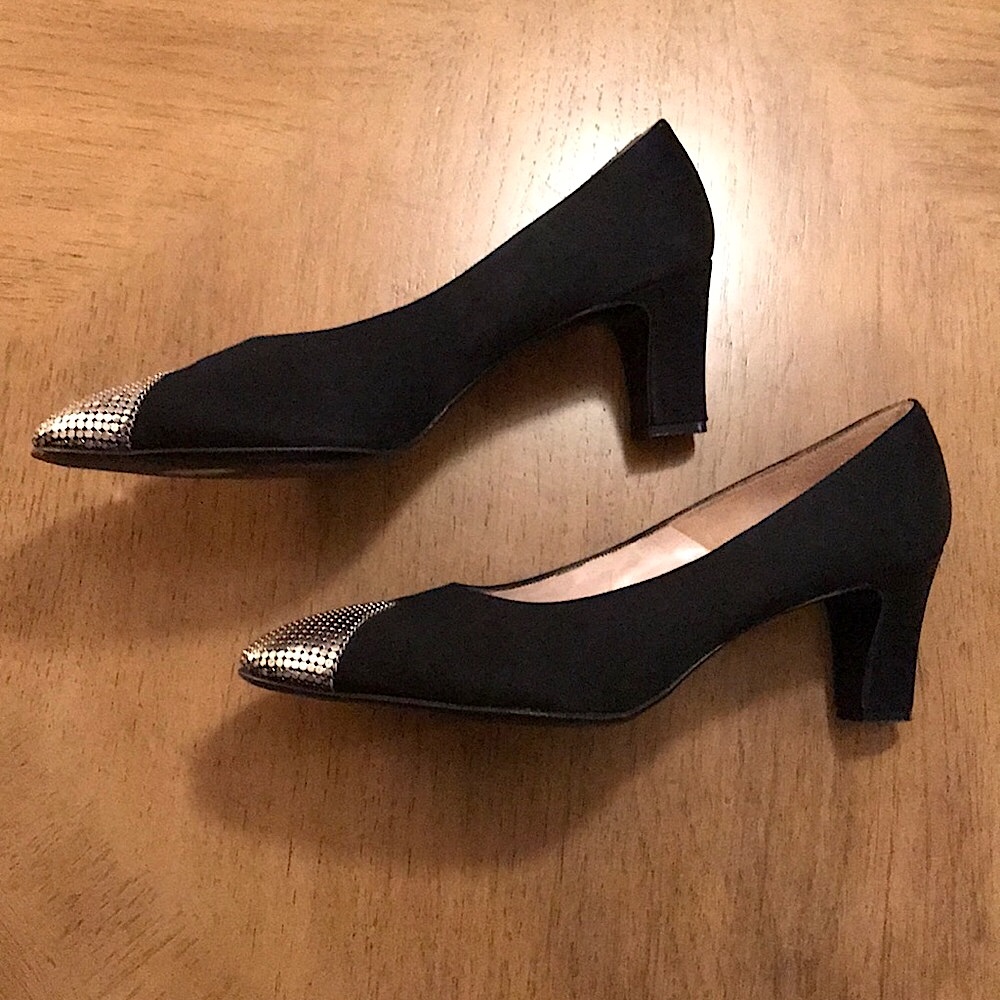 ❗️LAST CHANCE- Vintage FELIPE Satin Heels - Picture 5 of 11